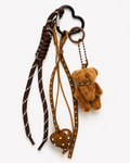 Eleganter Teddy Schlüsselanhänger Braun – Taschenanhänger mit Herz & Lederband-Geschenkidee - Little Gift Box